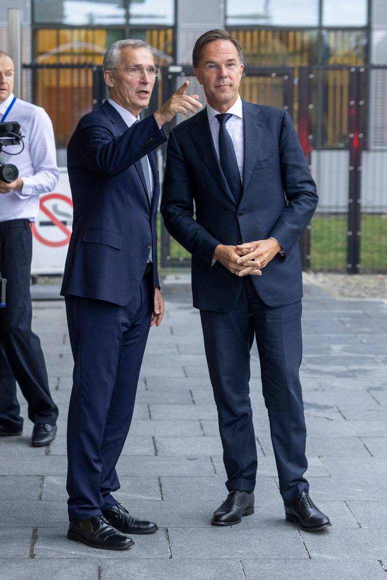  Йенс Столтенберг и Марк Рюте 